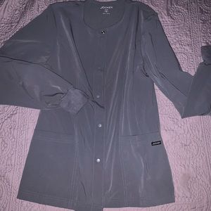 Grey scrub jacket